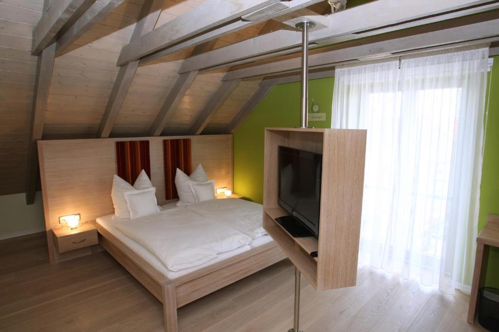 Rothweinhotel Wiesenbronn Rom bilde